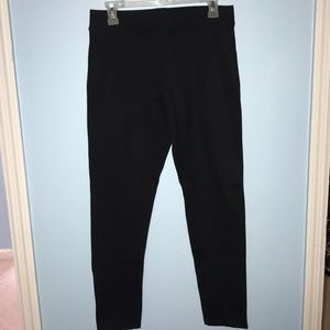 Black GAP leggings